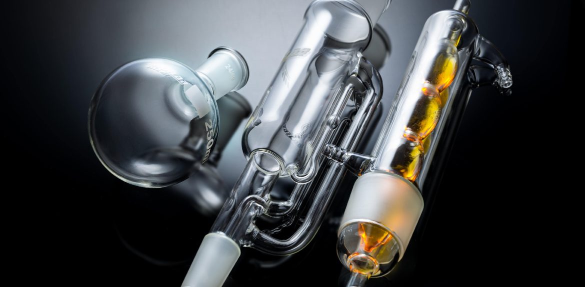 Soxhlet Extraction Apparatus - top lab glassware manufacturer in Saudi Arabia
