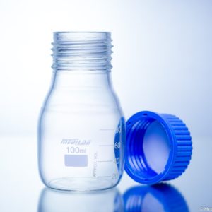 Reagent Bottle with Screw Cap and Liner - best lab glassware manufacturer in UK