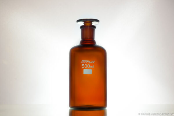 Reagent Bottle, Narrow Mouth - best lab glassware manufacturer