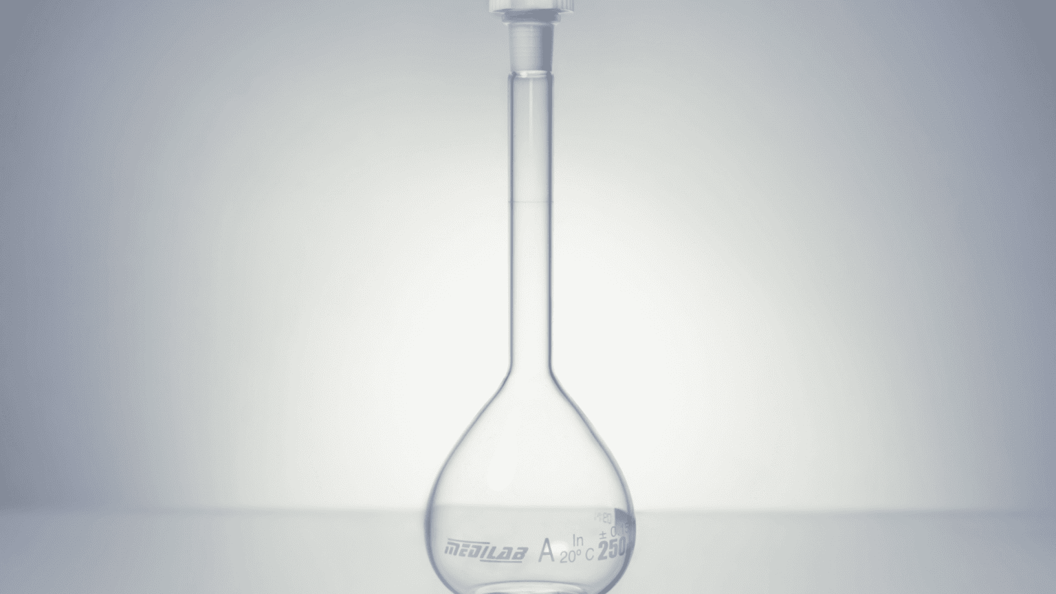 What is Volumetric Flask and How to Use Volumetric Flask